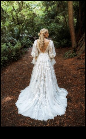 Wanderlust Love Bohemian Bridal Couture dezvăluit în toată gloria sa romantică